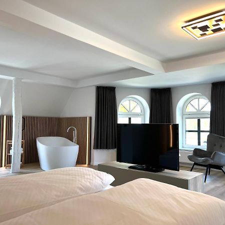 Hotel Alte Fischerkate Modlich Экстерьер фото