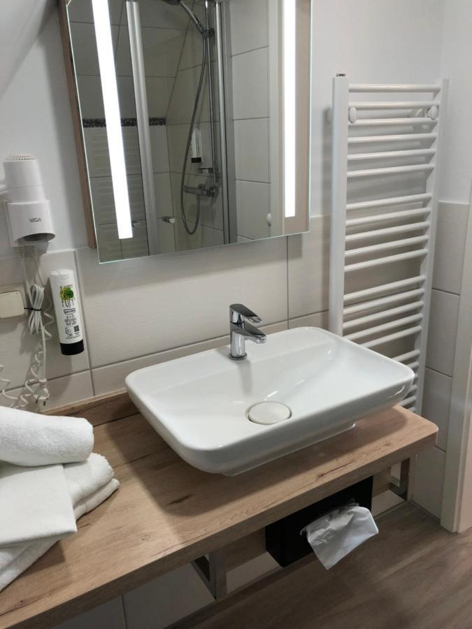 Hotel Alte Fischerkate Modlich Экстерьер фото
